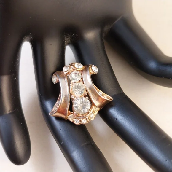 Coro Single Sterling Silver Earring - Picture 10 of 13